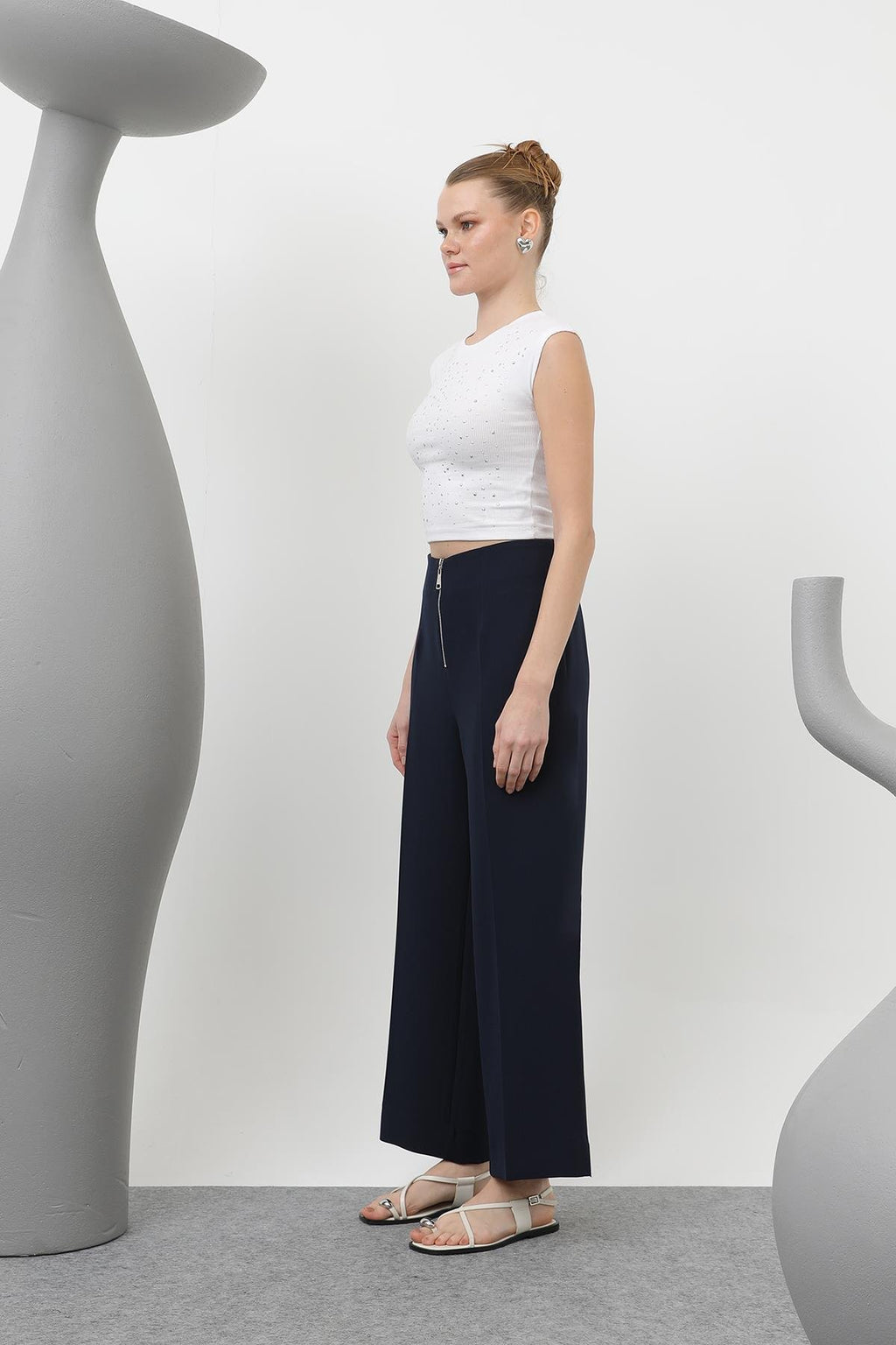 Kadın Fermuar Detaylı Pensli Pantolon- 18228PNT