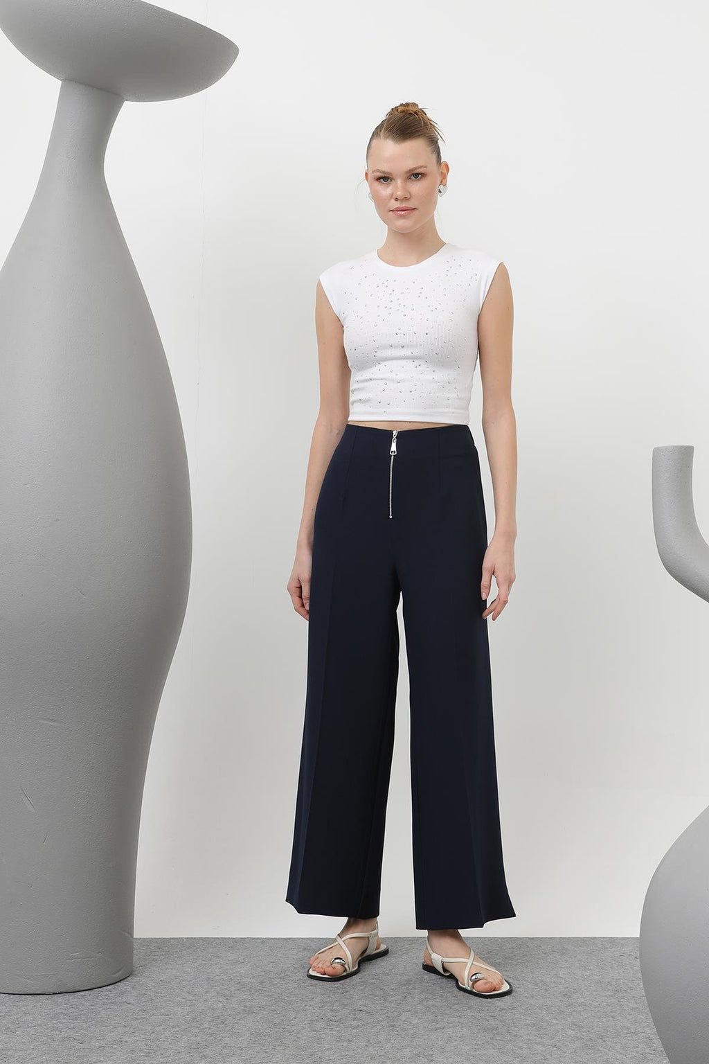 Kadın Fermuar Detaylı Pensli Pantolon- 18228PNT