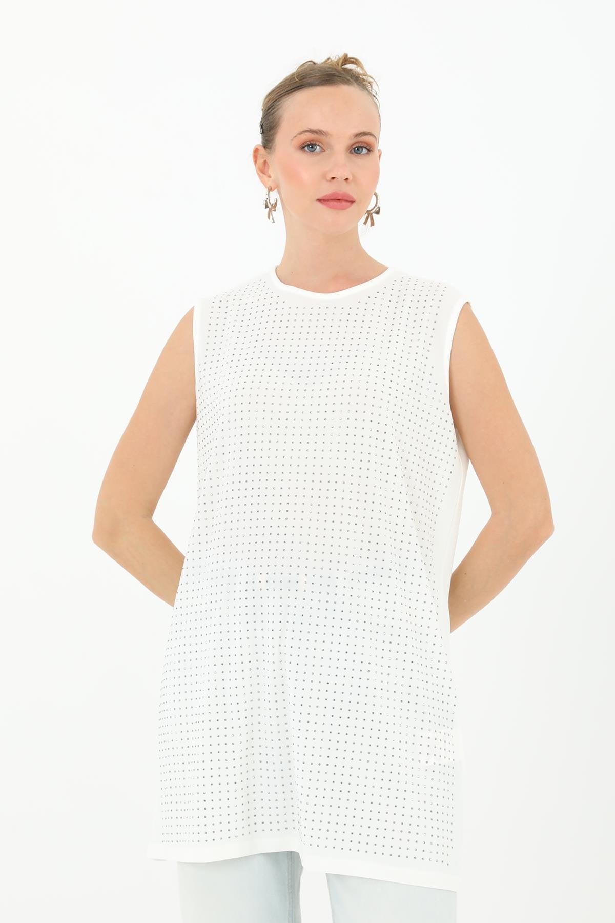 Kadın Sıfır Kol Taşlı Tunik -24S-10525TUN